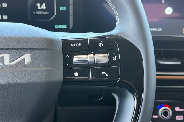 New 2027 Kia Carnival SX Prestige FWD image 31