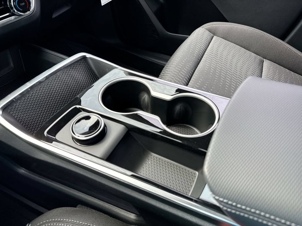 New 2026 Chevrolet Equinox LT w/ LPO, Floor Liner Package FWD image 21
