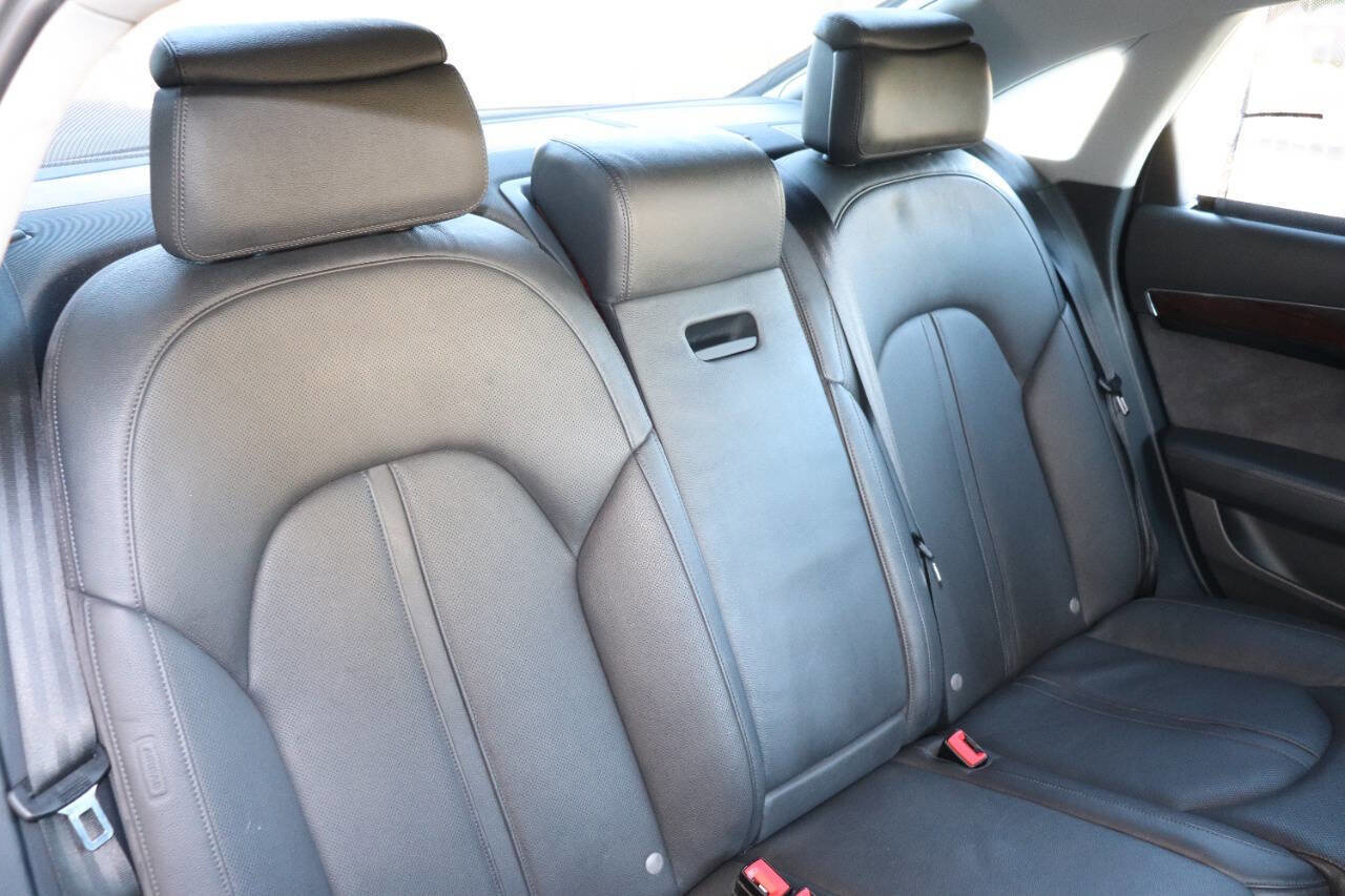 Used 2013 Audi A8 L 3.0T w/ Driver Assistance Pkg image 58