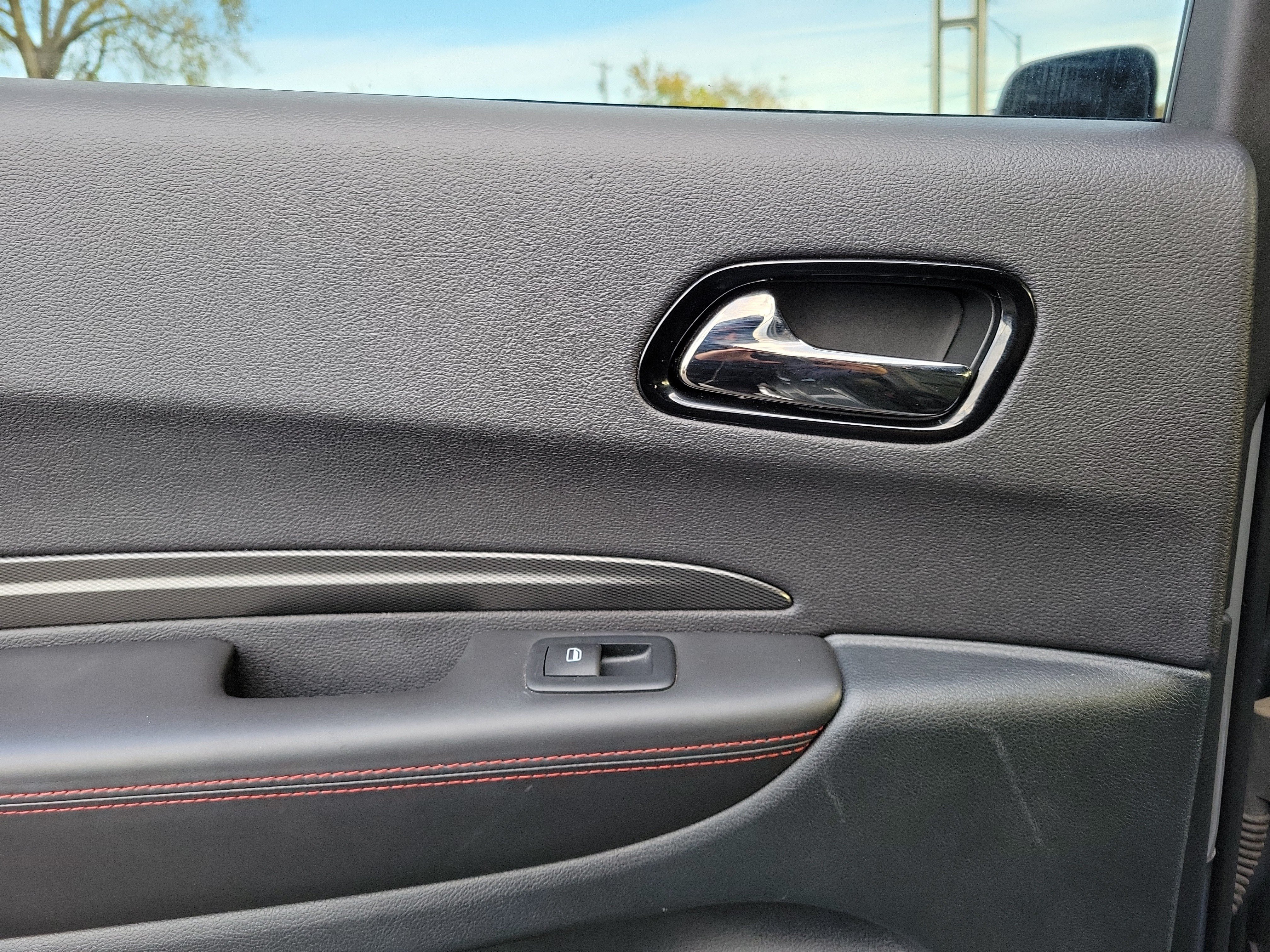 Used 2023 Dodge Durango GT AWD/4WD image 12