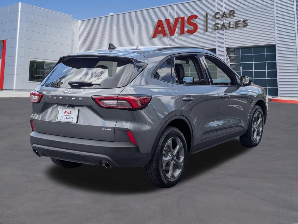 Used 2025 Ford Escape ST-Line AWD/4WD image 6