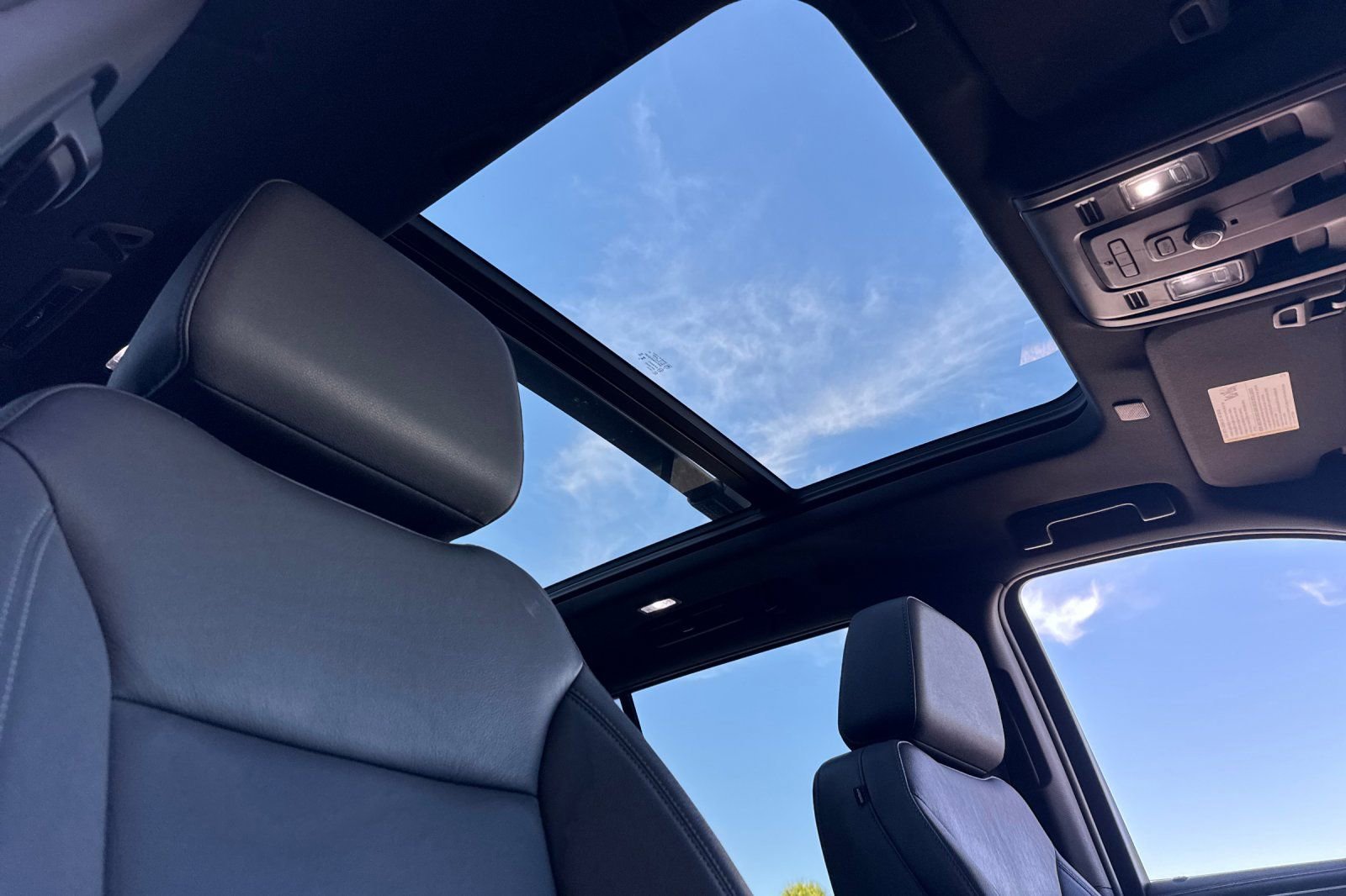 Used 2023 Chevrolet Tahoe Z71 image 18