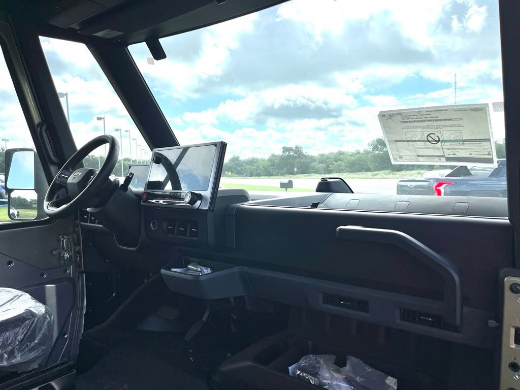 New 2025 Chevrolet Brightdrop 400 FWD image 19