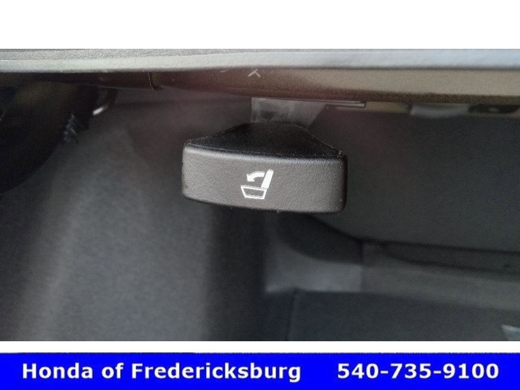 Certified 2025 Honda Civic Sport image 35