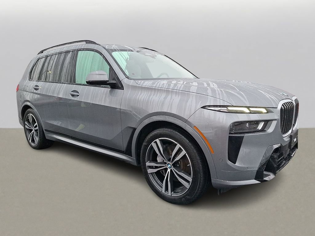 Certified 2024 BMW X7 xDrive40i w/ M Sport Package image 3