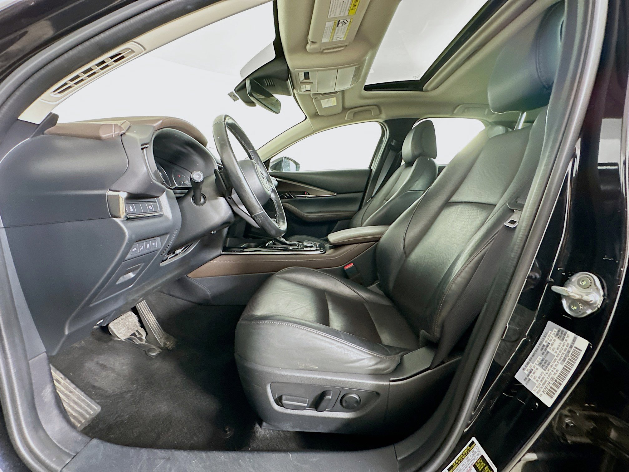 Used 2023 MAZDA CX-30 2.5 Turbo w/ Premium Package image 13