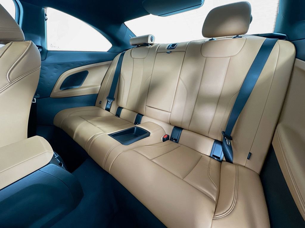 Used 2026 BMW 230i 230i w/ Convenience Package image 17