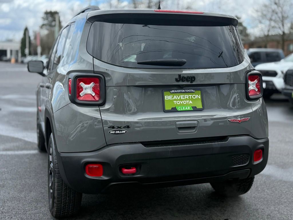 Used 2023 Jeep Renegade Trailhawk image 3