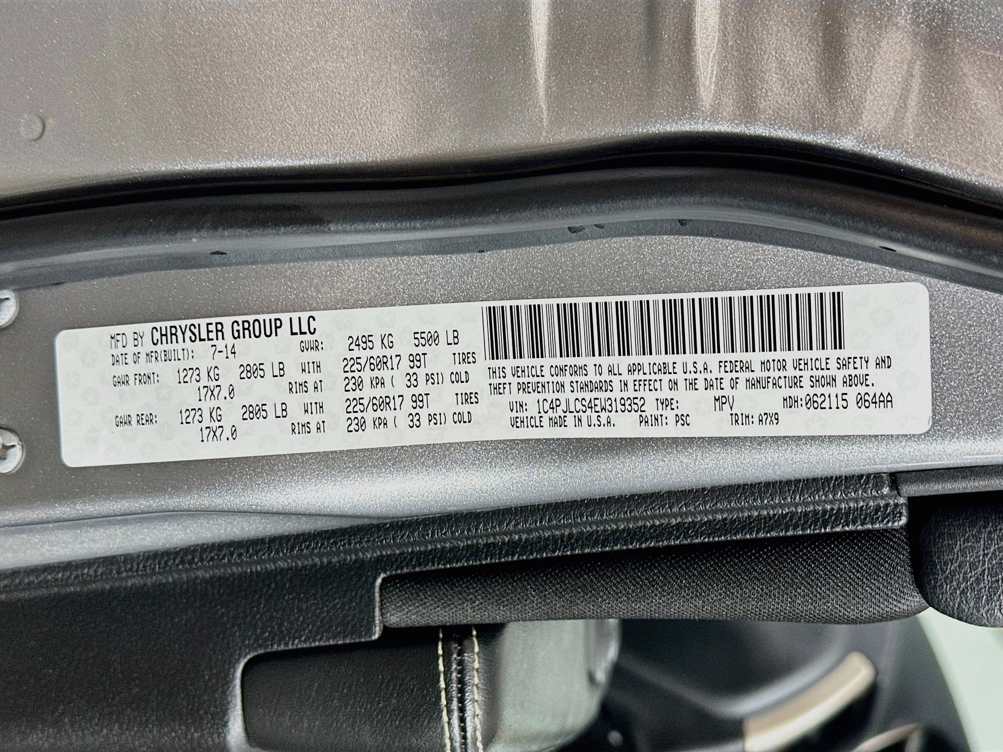 Used 2014 Jeep Cherokee Latitude w/ Cold Weather Group FWD image 29