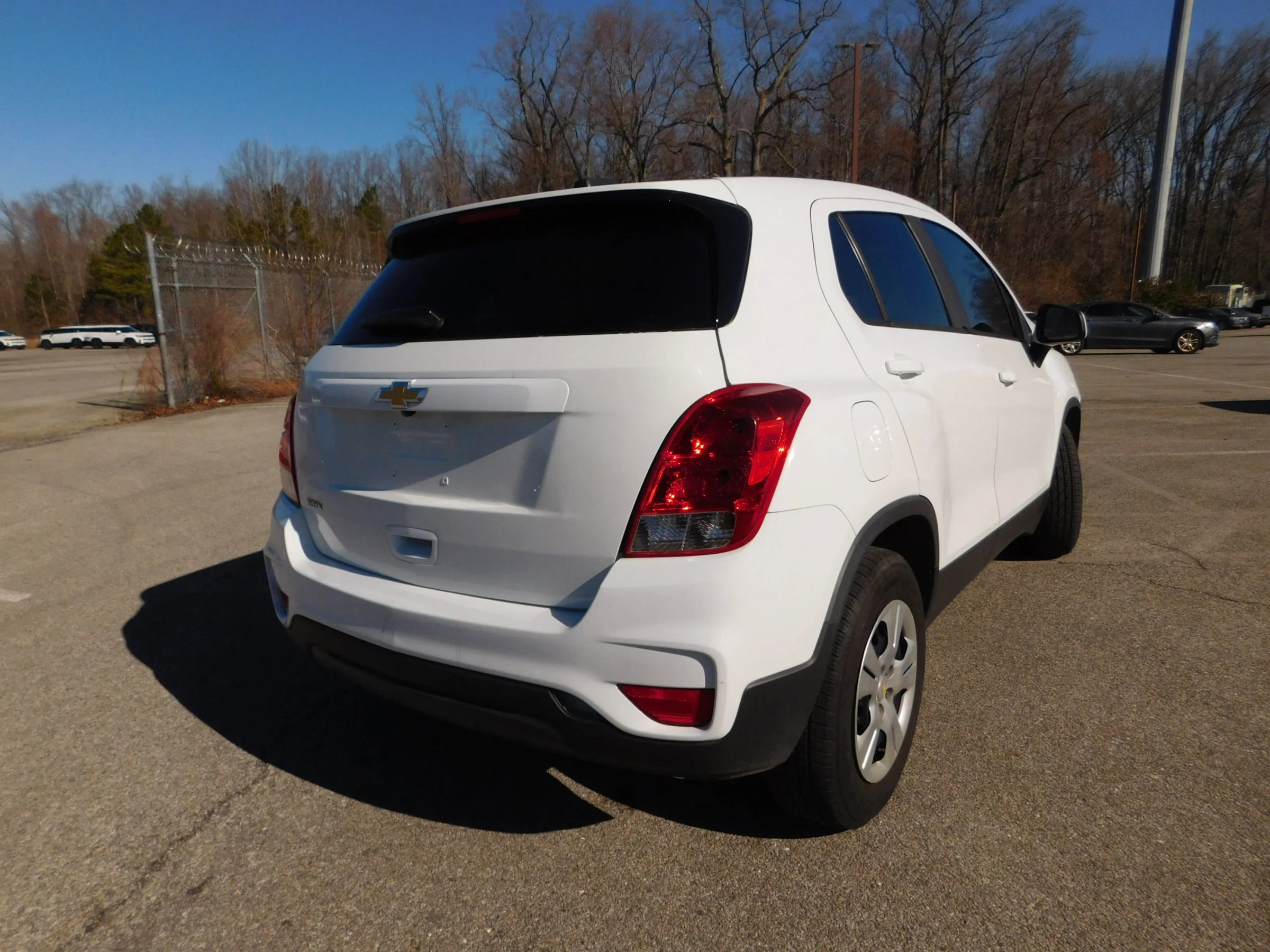 Used 2018 Chevrolet Trax LS image 5