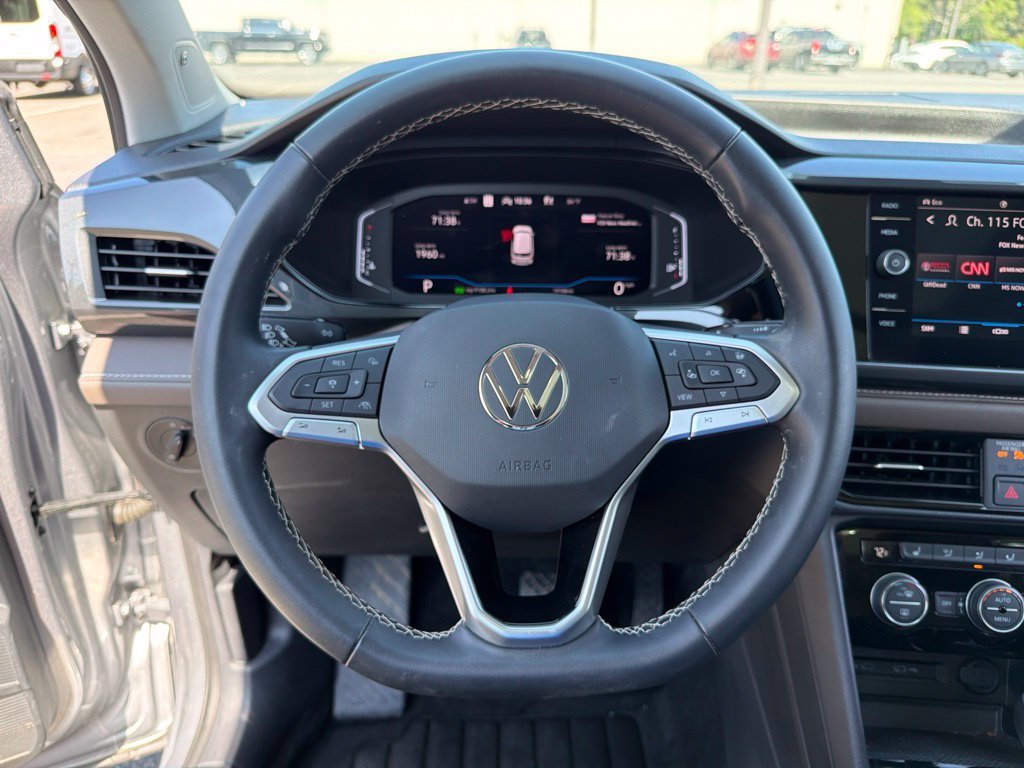 Used 2023 Volkswagen Taos SEL AWD/4WD image 14