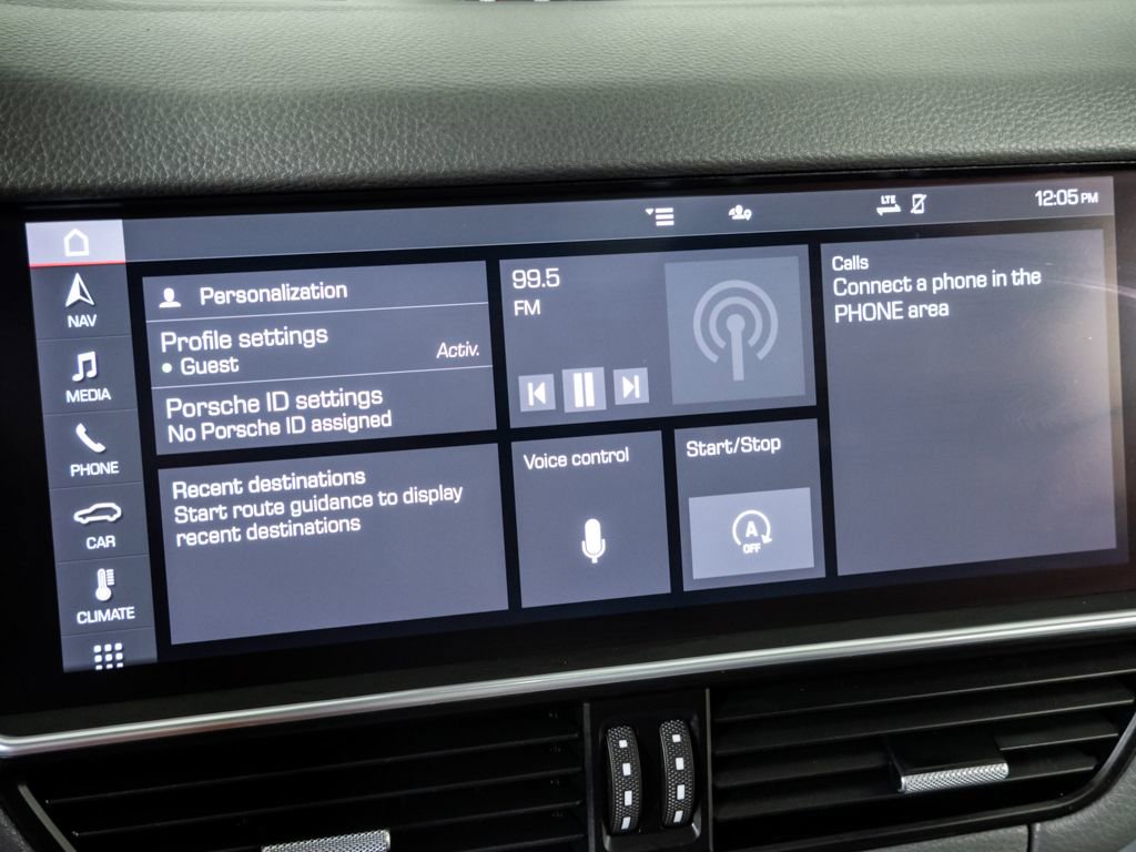 Used 2021 Porsche Cayenne Coupe image 14