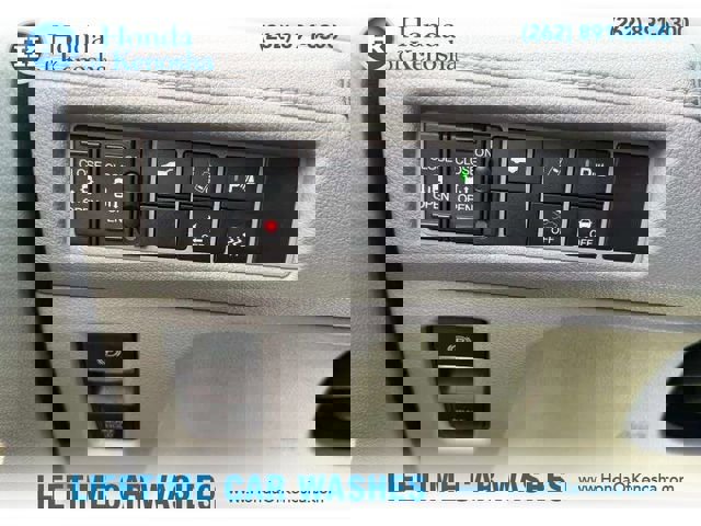 Used 2018 Honda Odyssey Elite image 23