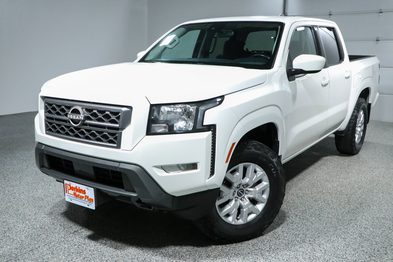 Used 2023 Nissan Frontier SV w/ SV Convenience Package AWD/4WD image 30