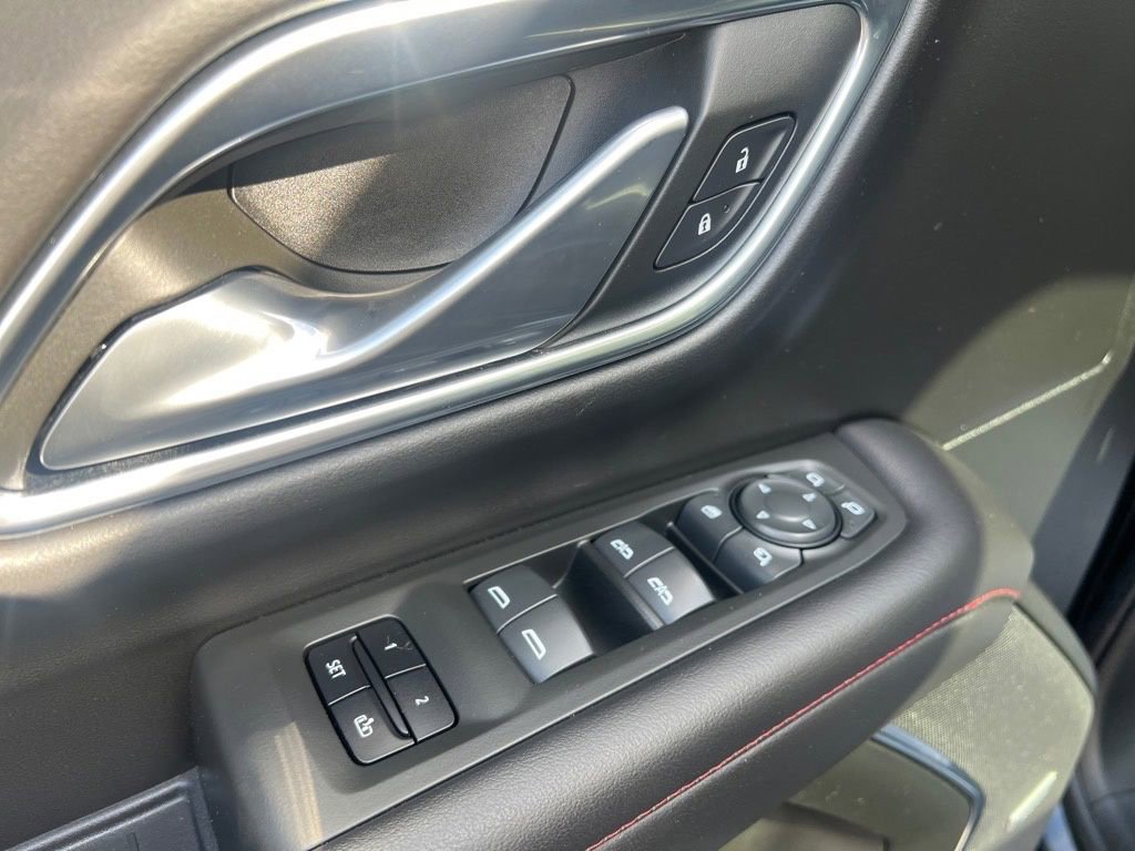 Used 2022 Chevrolet Tahoe RST w/ Luxury Package image 11