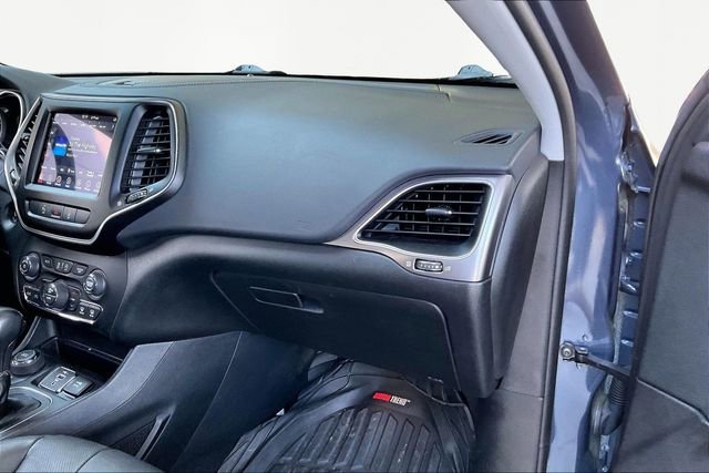 Used 2021 Jeep Cherokee Latitude Lux w/ Comfort/Convenience Group image 18