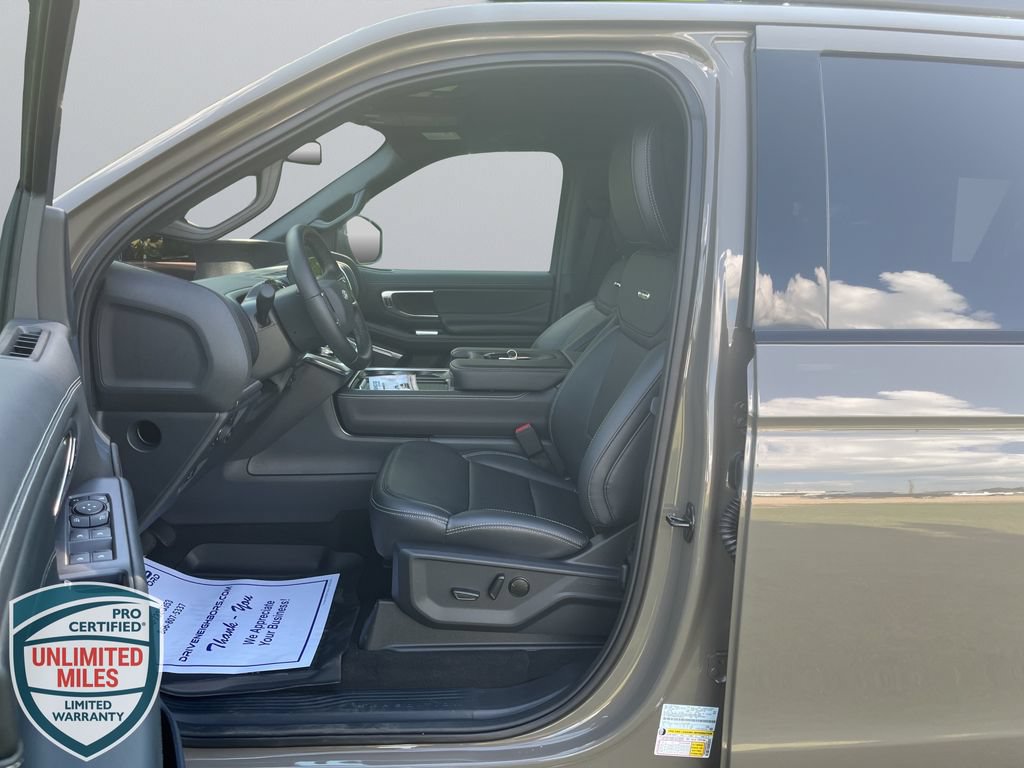 New 2027 Ford Expedition Max Platinum w/ Stealth Appearance Package AWD/4WD image 38