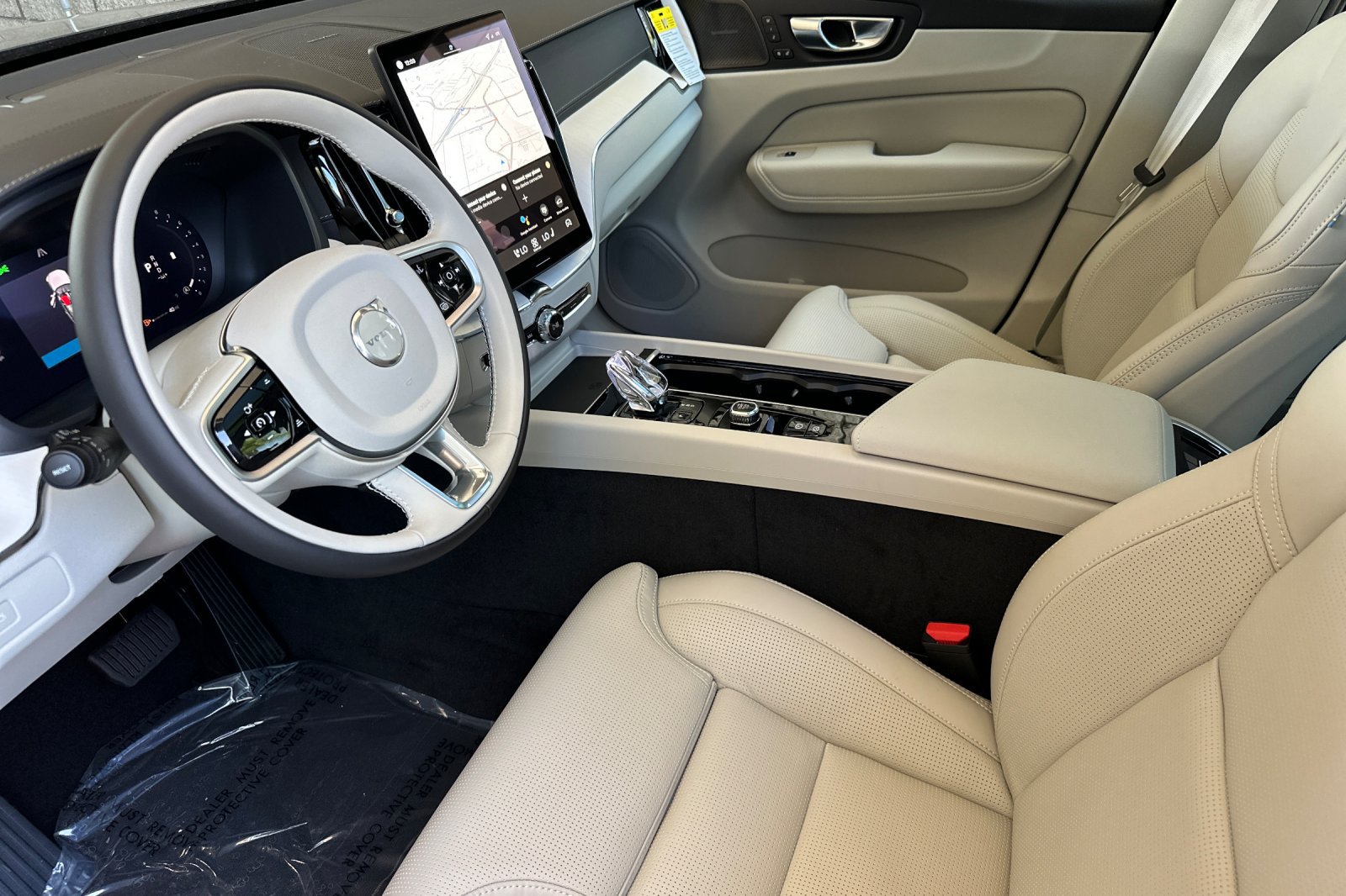 New 2026 Volvo XC60 B5 Ultra AWD/4WD image 7