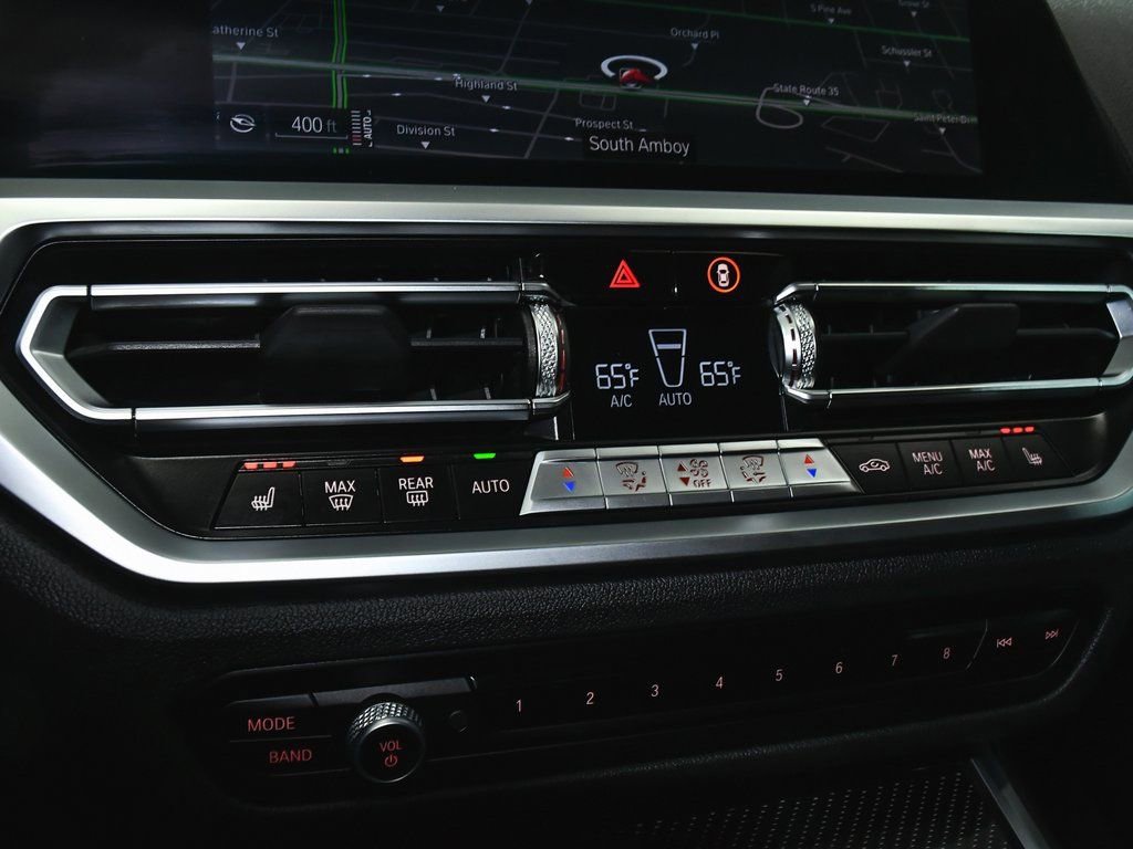 Used 2023 BMW M4 xDrive Competition image 40