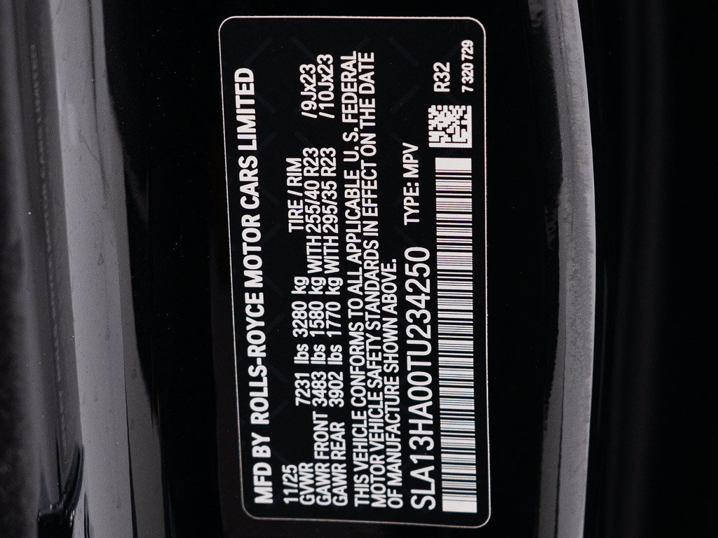 Certified 2026 Rolls-Royce Cullinan w/ Interior Detailing Package AWD/4WD image 58