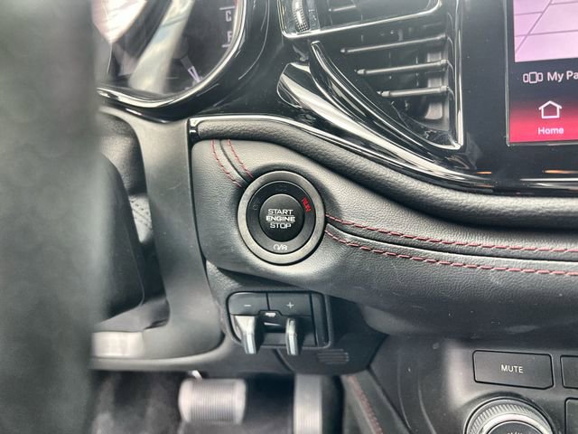 Used 2021 Dodge Durango R/T w/ Technology Group image 16