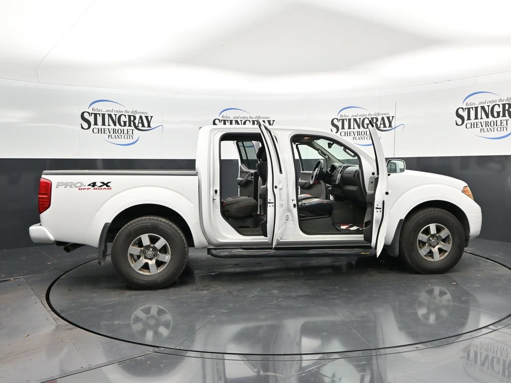 Used 2012 Nissan Frontier PRO-4X AWD/4WD image 36