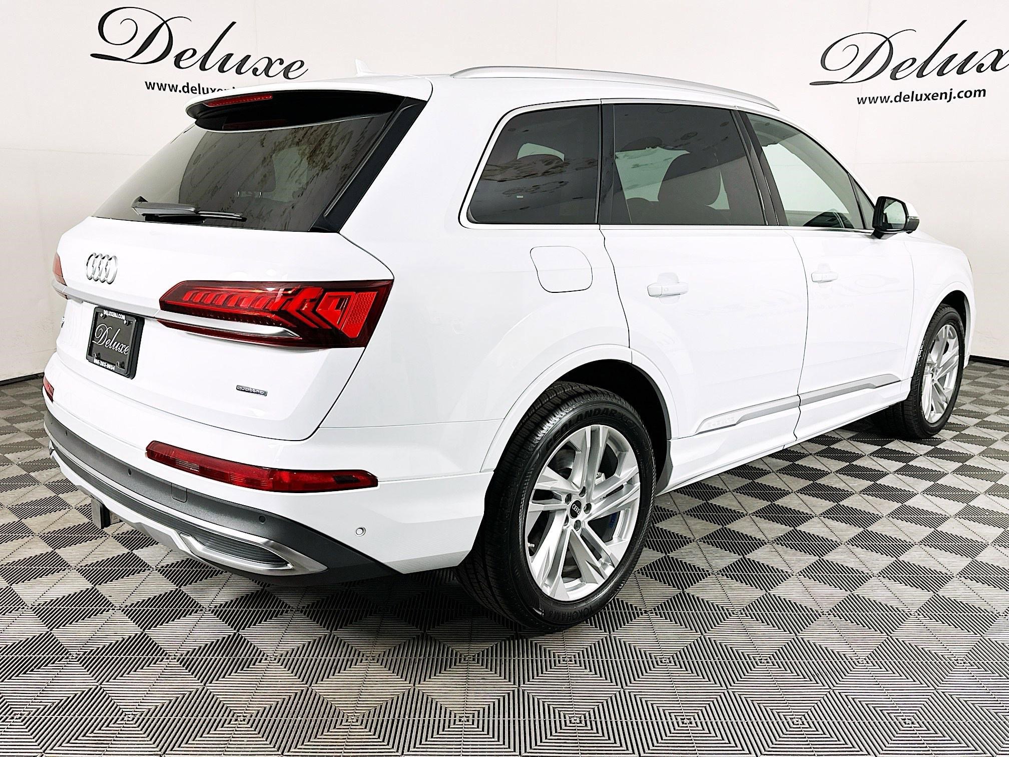 Used 2023 Audi Q7 3.0T Premium Plus AWD/4WD image 6