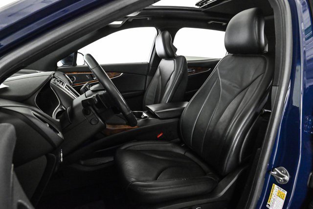 Used 2019 Lincoln Nautilus Reserve image 18