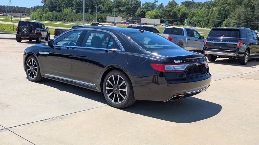 Used 2020 Lincoln Continental Reserve FWD image 3