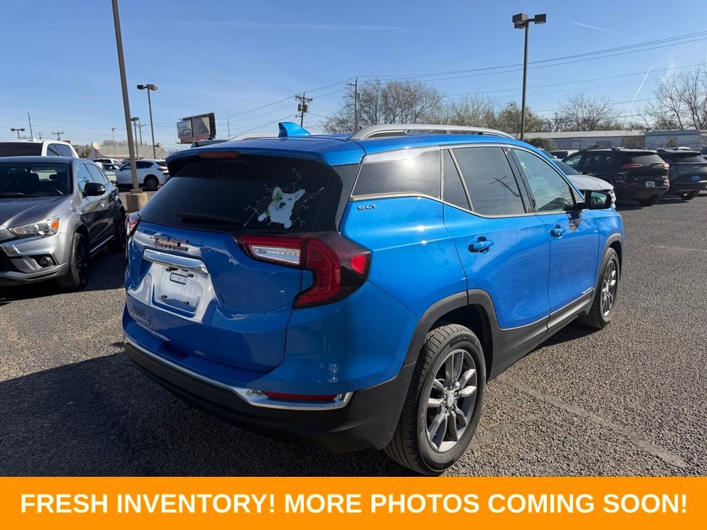 Used 2024 GMC Terrain SLT image 7