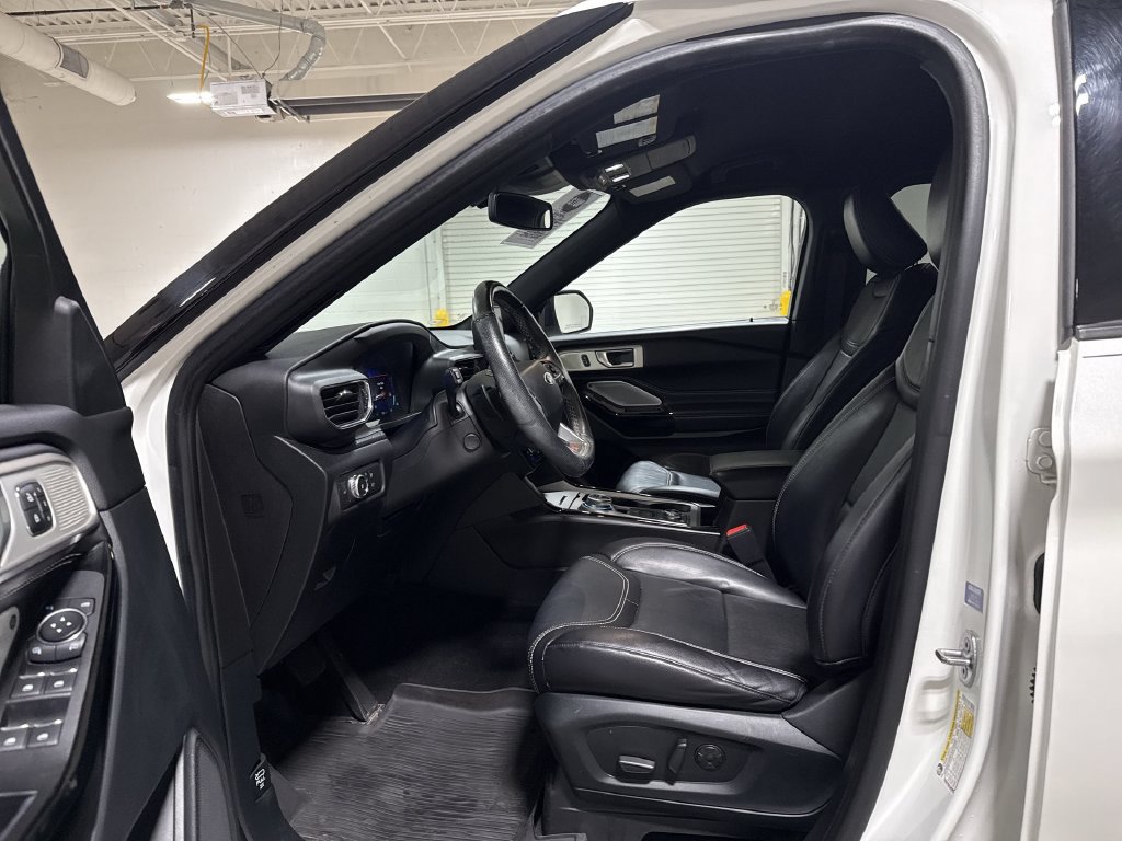Used 2021 Ford Explorer ST w/ Equipment Group 401A AWD/4WD image 20