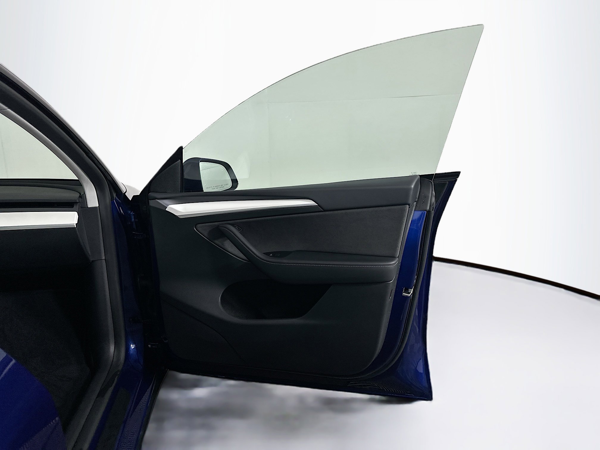 Used 2024 Tesla Model Y Long Range image 31