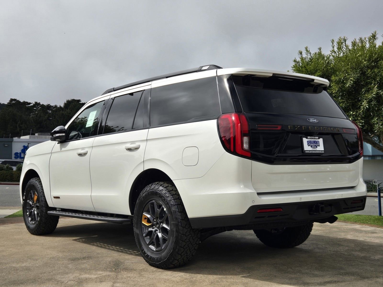 New 2026 Ford Expedition Tremor image 5