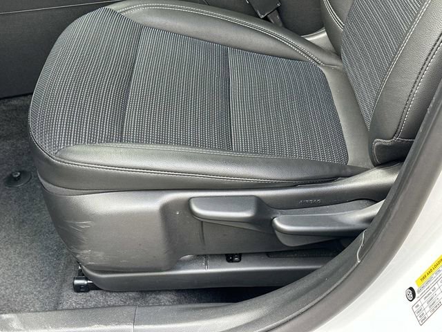 Used 2025 Buick Envista Preferred image 19