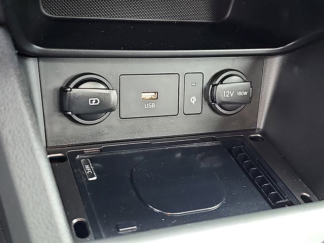 Used 2022 Hyundai Kona N Line w/ Tech Package image 24