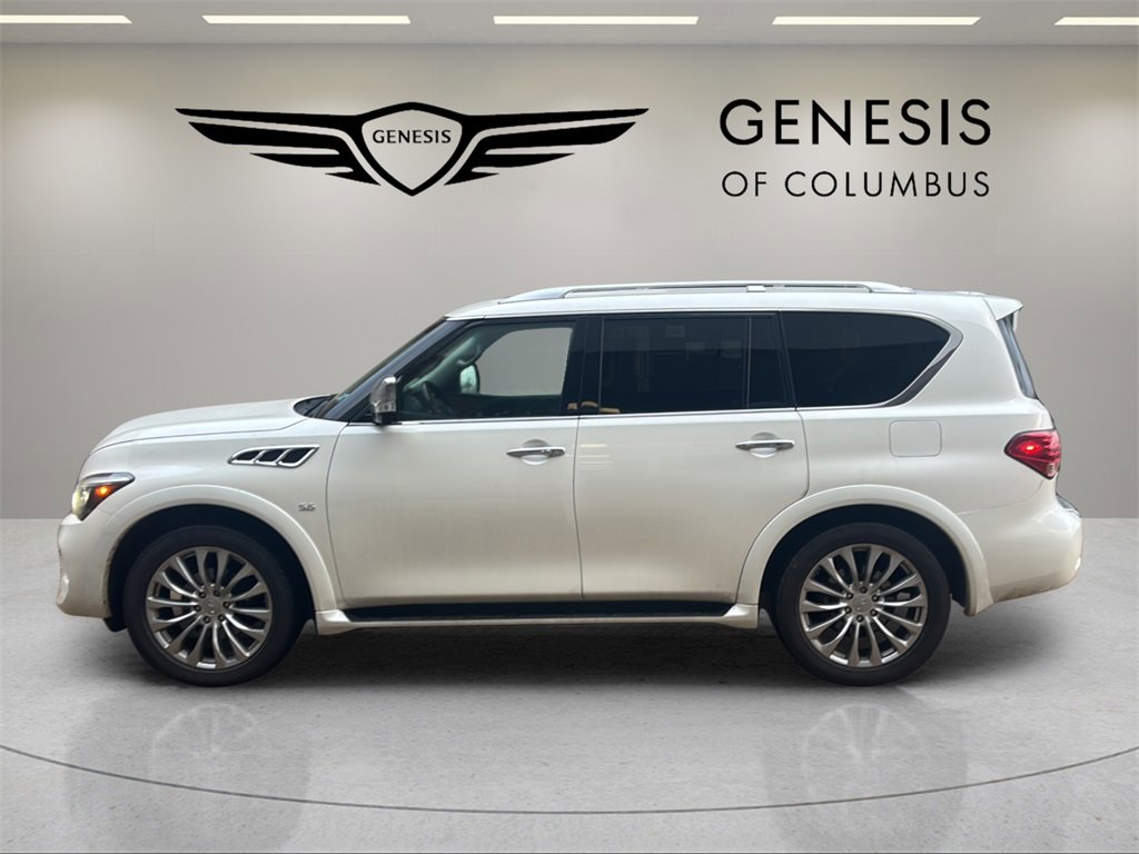 Used 2016 INFINITI QX80 4WD w/ Deluxe Technology Package image 2