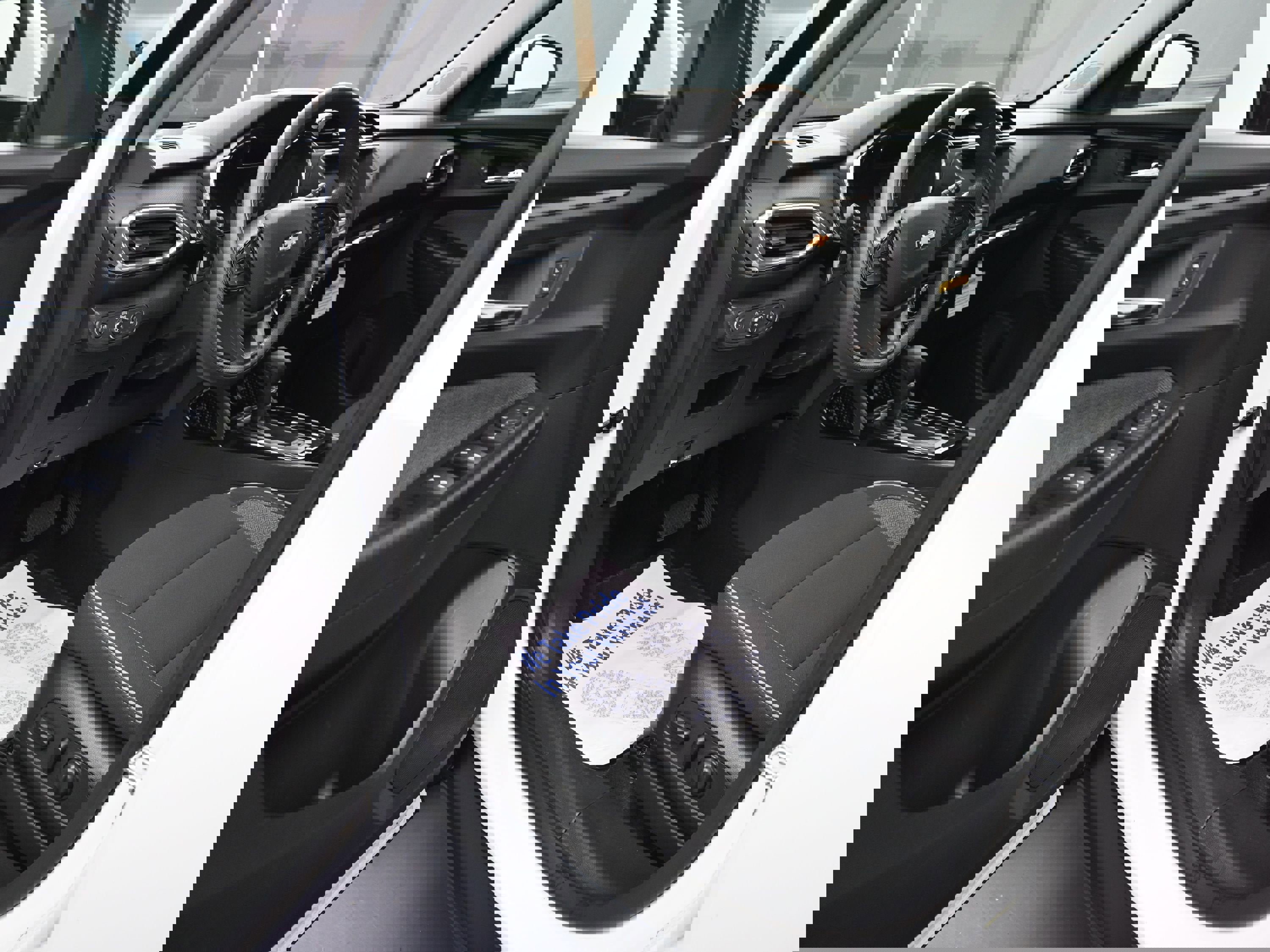 Used 2023 Chevrolet TrailBlazer LT image 9