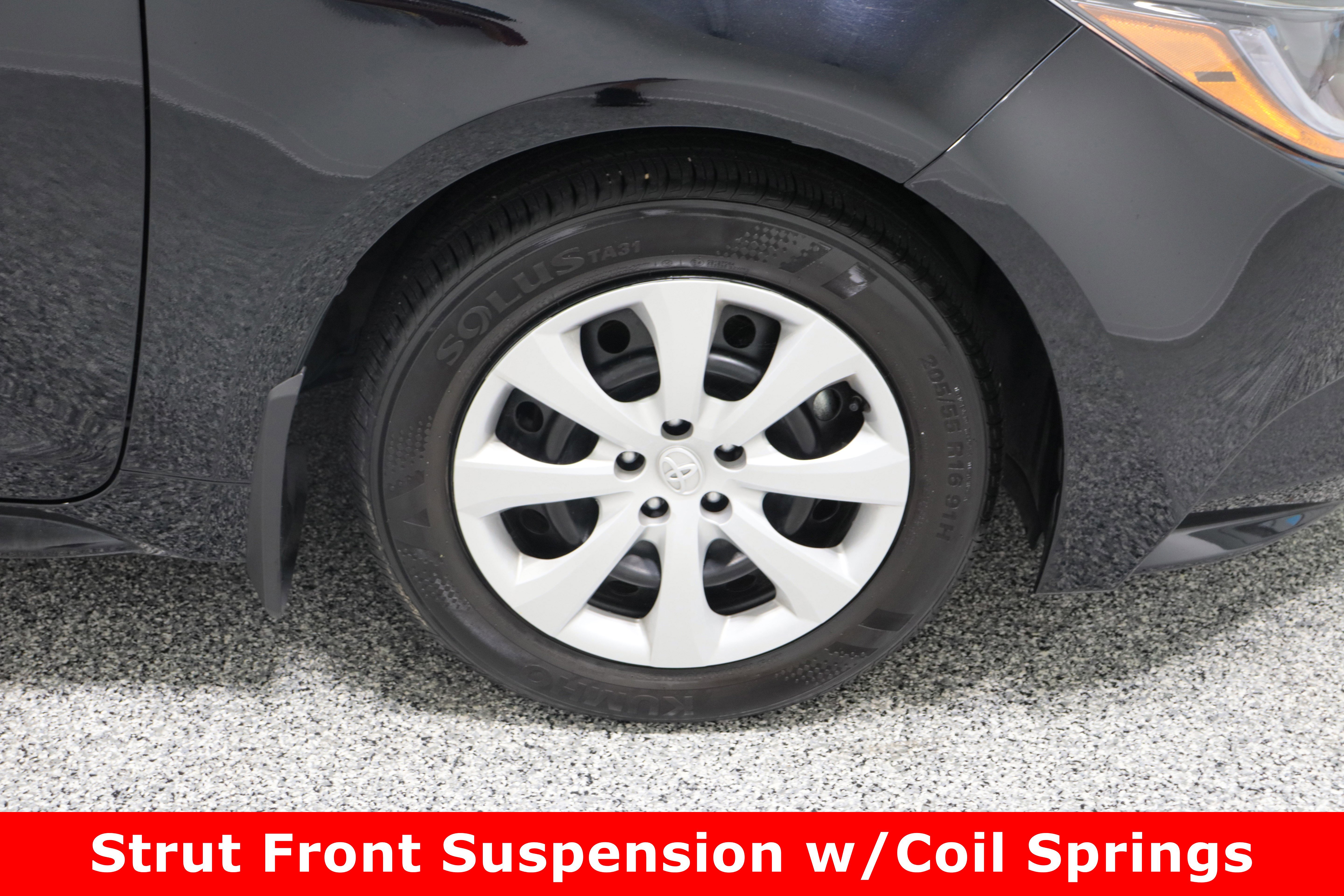 Used 2025 Toyota Corolla LE image 5