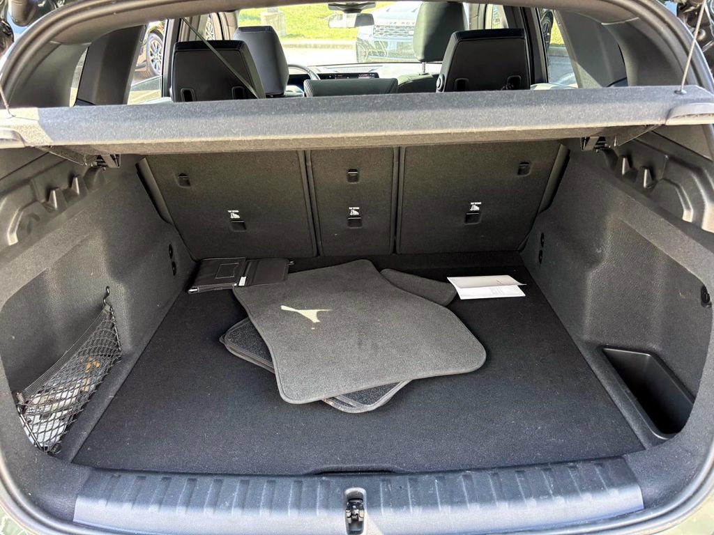 Certified 2025 BMW X1 xDrive28i image 9