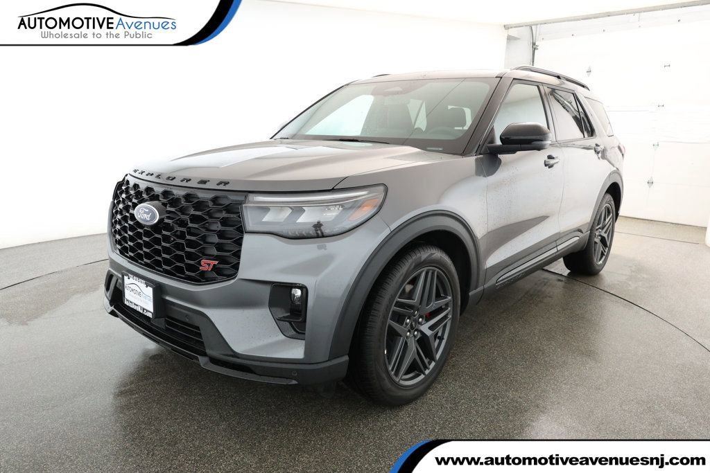 Used 2025 Ford Explorer ST w/ Sun And Sound Package