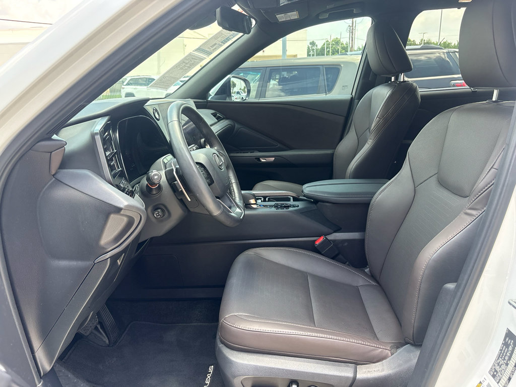 Used 2026 Lexus TX 350 AWD w/ Technology Package image 10