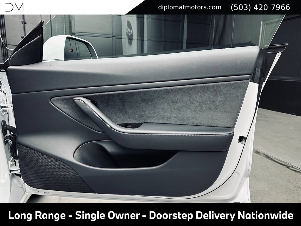 Used 2018 Tesla Model 3 Long Range RWD image 25
