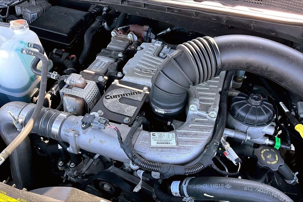 Used 2016 Nissan Titan SL AWD/4WD image 30