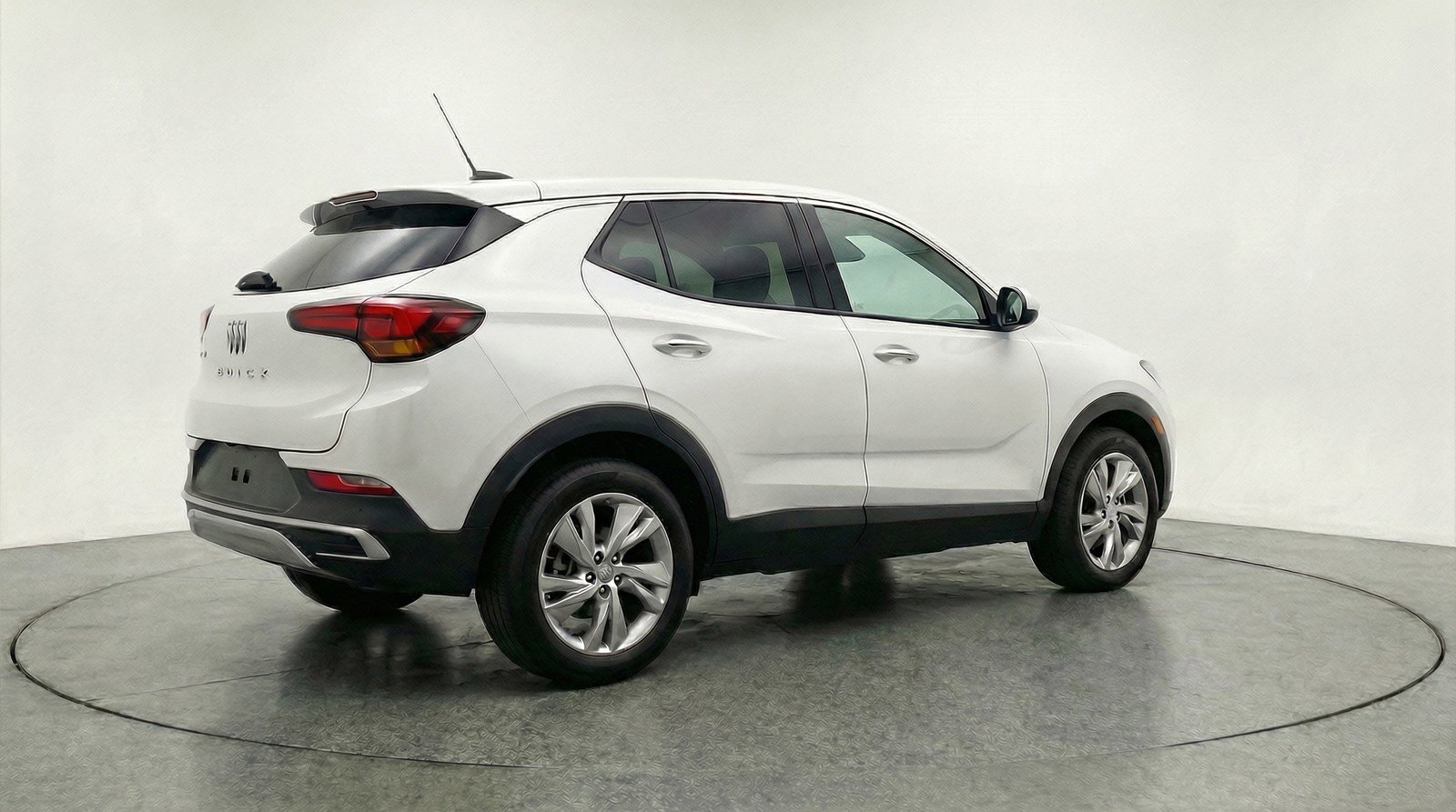 Used 2025 Buick Encore GX Preferred AWD/4WD image 9