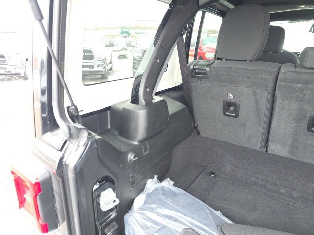 Used 2025 Jeep Wrangler Unlimited Rubicon 4xe w/ Safety Group image 52