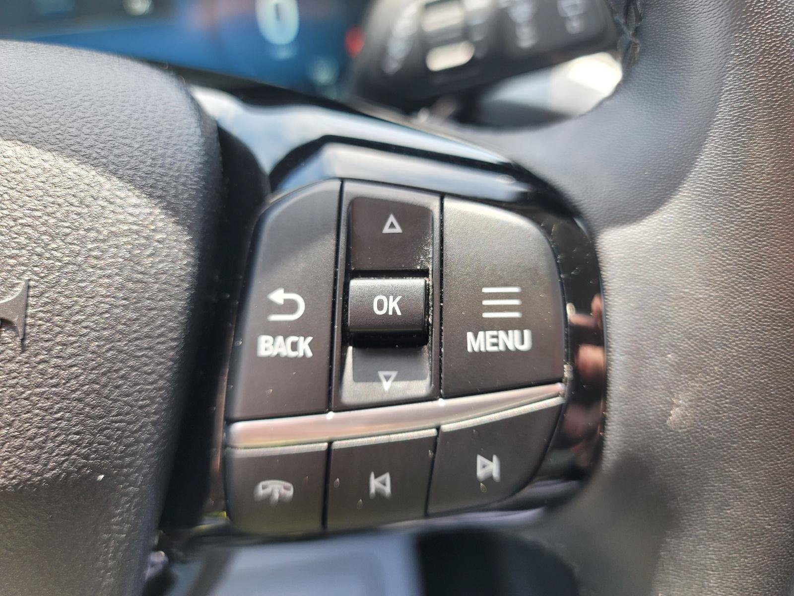 Used 2024 Ford Escape Platinum AWD/4WD image 24