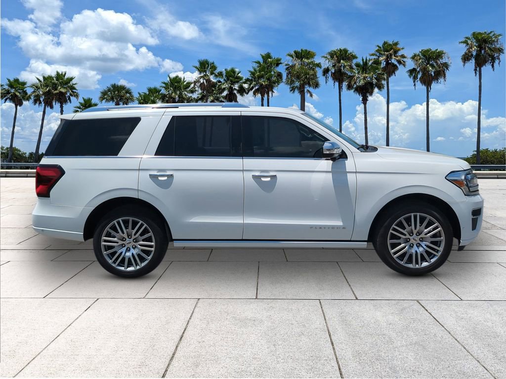 Certified 2022 Ford Expedition Platinum RWD image 9
