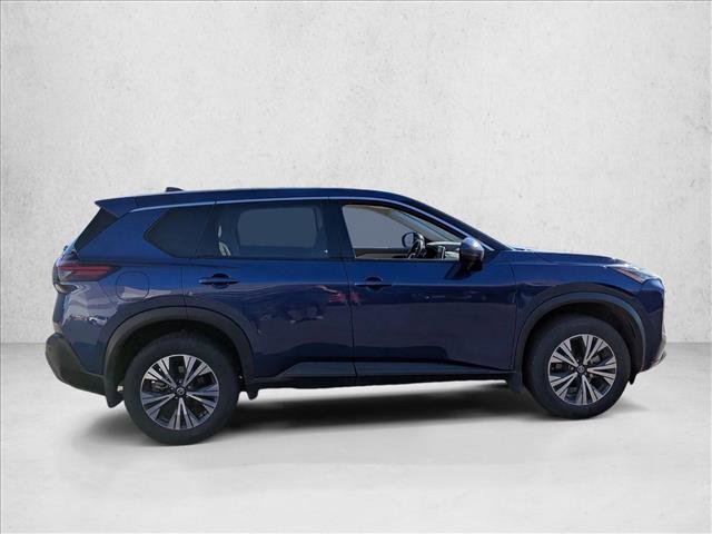 Used 2021 Nissan Rogue SV image 4
