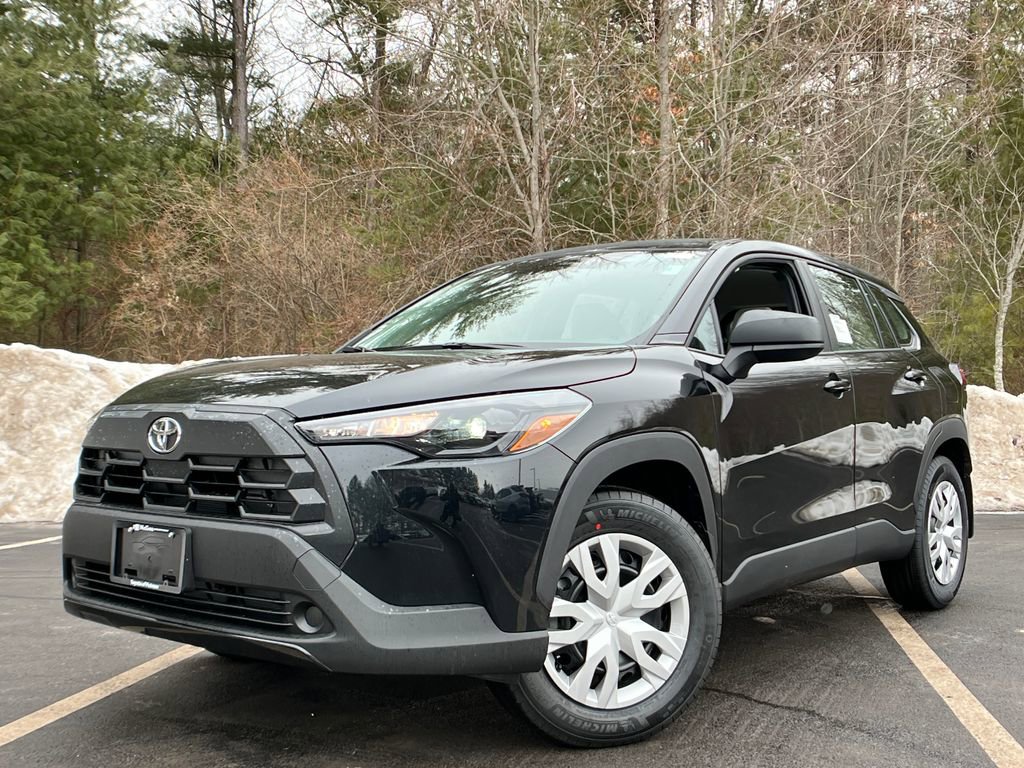 Used 2026 Toyota Corolla Cross L image 1