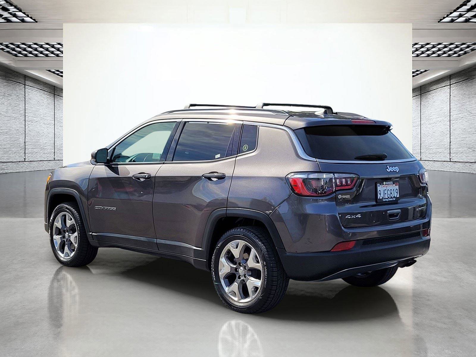Used 2020 Jeep Compass Limited AWD/4WD image 9